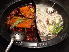 -宽板凳老灶火锅(簋街店)