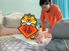 -爱的果实月嫂育婴师(世纪东方店)