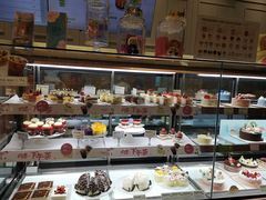 面包甜点陈列柜-多乐之日(颐堤港店)