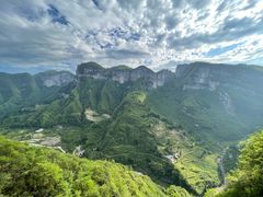 -鹿院坪生态旅游景区