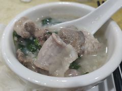 -标记美食新鲜猪杂(兴南大道店)
