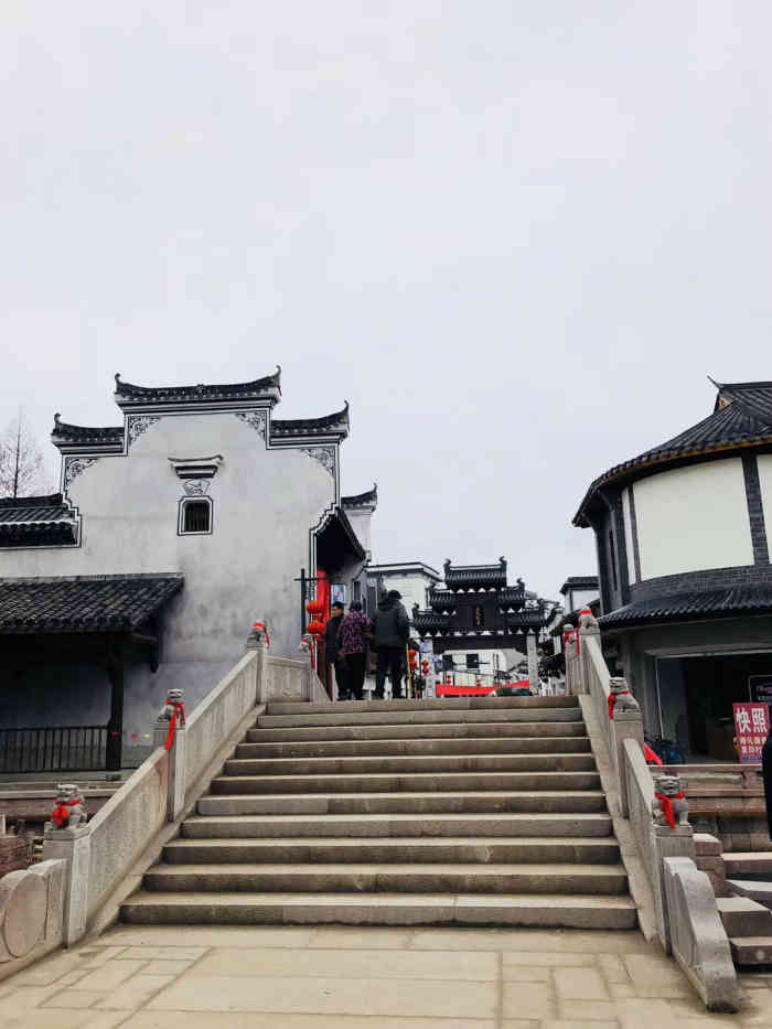 寿昌古镇-"璐又成为了唯一一个我相约晚饭随时都能约出.