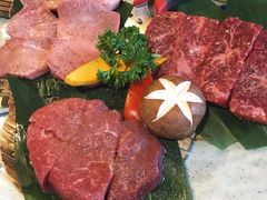 -炼火烤肉店