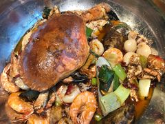 -七欣天香辣蟹火锅(上海银亿滨江店)