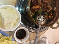 -渝君重庆火锅(嘉宾路店)