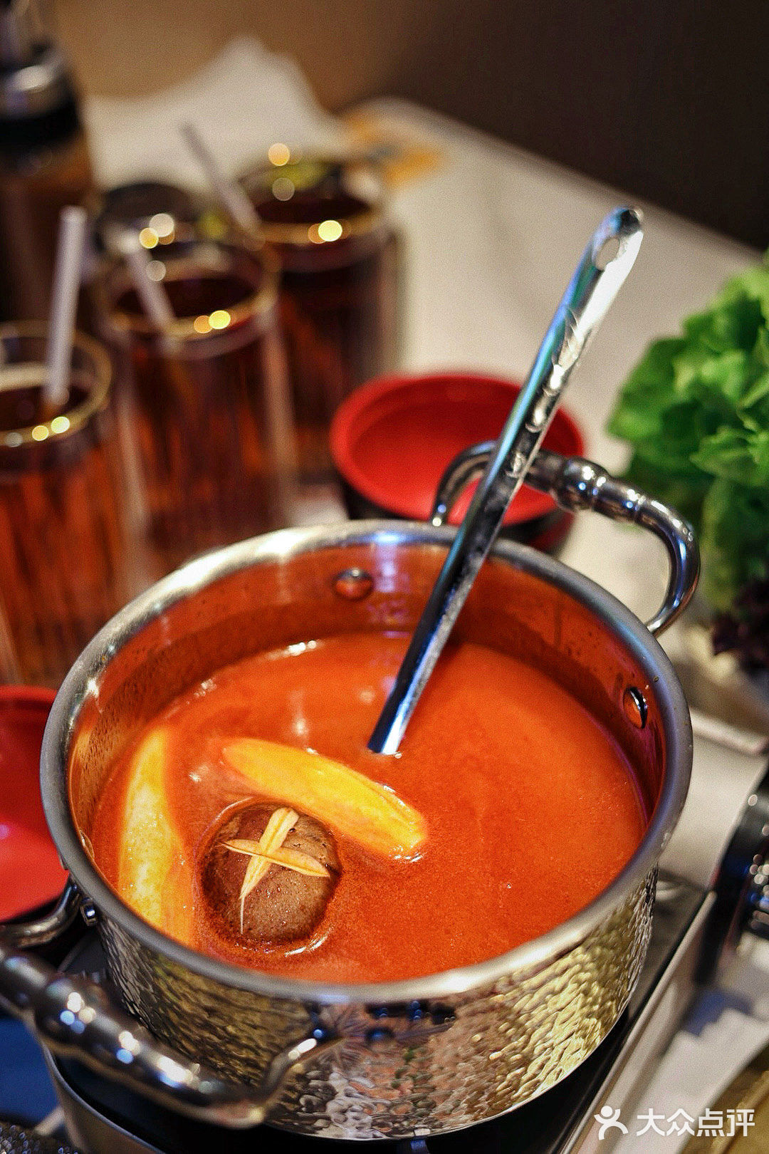 他家干式熟成牛肉的保鲜技术很牛，最大程度锁住汁水