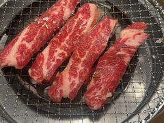 -山川小町·极番烧肉(新地假日广场店)