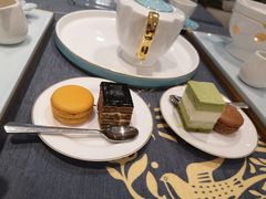 -燕庭·纯燕窝·甜品下午茶(南京西路店)