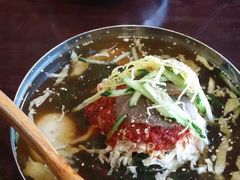 -服务大楼冷面(延大店)