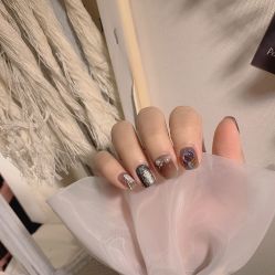 -米小兔美甲美睫