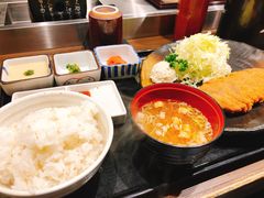-牛かつもと村(上野店)