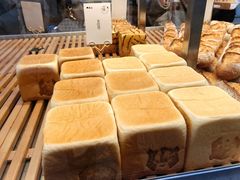 生吐司-熊治面包(镇江苏宁广场店)