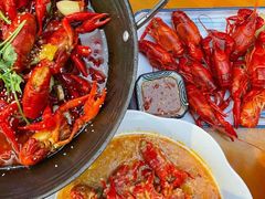 -二钳洞庭虾蟹·江湖菜(成都鹭岛店)