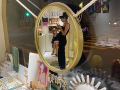 -LADY FAFA(巨鹿路陕西南路路口店)