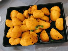 -肥肥虾庄·金牌油焖大虾(东湖欢乐谷店)
