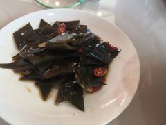 -老码头黑皮肘子锅包肉熏酱水饺(文政街店)