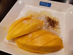 -Pier 21 (Terminal 21 Asok)