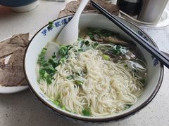 牛肉拉面加牛肉-伊祥·敦煌楼