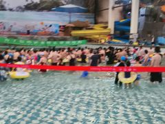 -南宫温泉水世界