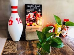 -HIGH FIVE哈福手工汉堡(桂林路店)