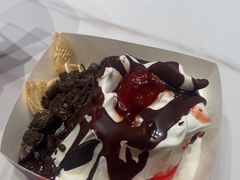-DQ·蛋糕·冰淇淋(大宁国际商业广场店)