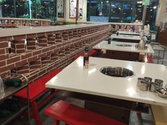 大堂-憨铁匠老火锅(龙岗万科里店)