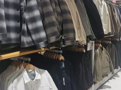 -优衣库(上海金桥国际商业广场店)