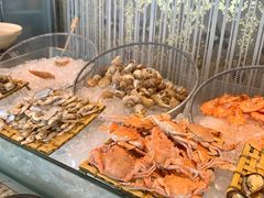 -怡豪大饭店·银顶旋转餐厅