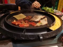 -三国惹火烤肉·中日韩烤肉集合店(百草路店)