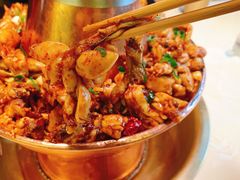 超大块的蛙腿肉-老佛爷炭火蛙锅直营(清滨路总店)