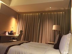 -广州花都皇冠假日酒店