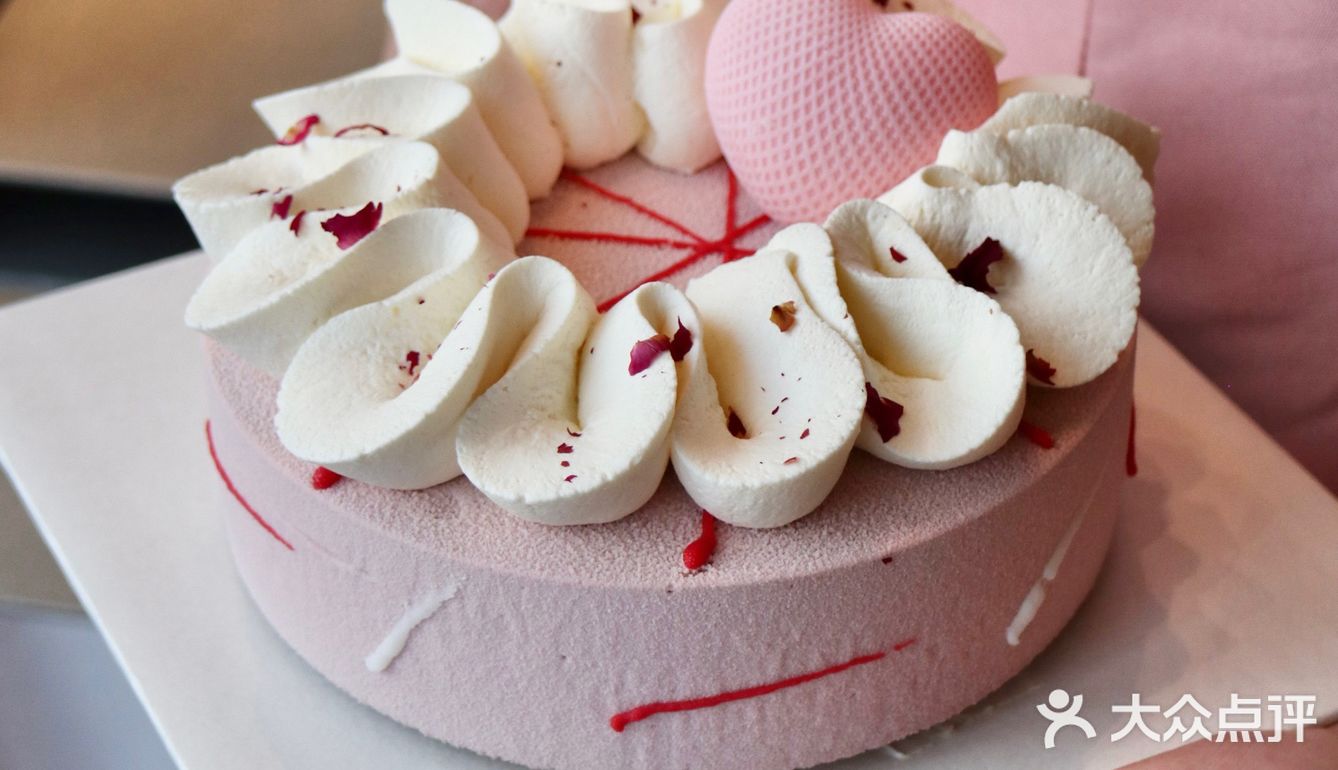 🎂粉色玫瑰蛋糕的浪漫💕 