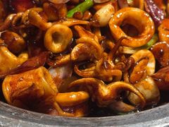 石锅焗小管鱿鱼-乔街深夜食堂·小龙虾·高压锅生蚝(杭州总店)