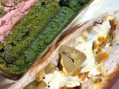 全麦南瓜栗子乳酪包-追光 Dream Bakery(汉街店)