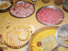 -洱火云南酸菜牛肉火锅(石景山当代商城店)