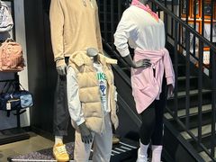 -百年港湾奥特莱斯(香炉礁店)