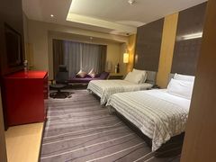 -青岛富力艾美酒店