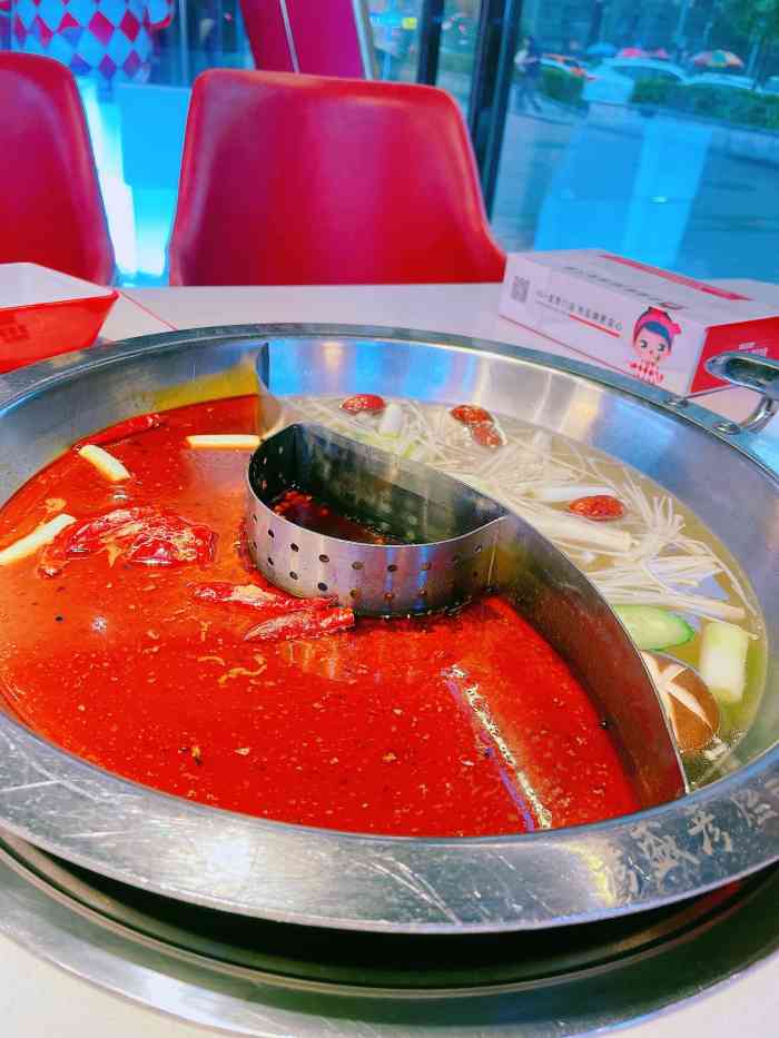 豆花姐·烂豆花火锅(绿地花都店)-"烂豆花又开一家新店,正好在家门口