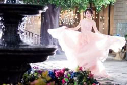 点击看大图 -太郎花子婚纱摄影艺术中心
