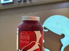 -喜茶(北京华贸购物中心店)