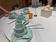-梅利汴京烤鸭•开封豫菜地标店(东司门店)