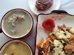 -爱月宝月嫂·育儿嫂(哈尔滨总店)