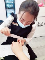 -进巍美甲