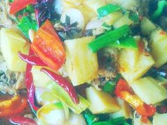 大盘鸡-东伊顺(高银街店)