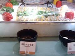 -东方红海鲜百汇(国际大厦店)