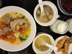 -金色印象·4K影院式足体养生(南方花园店)