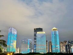 -万绿园