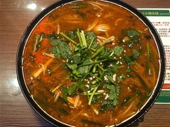 招牌炸酱小锅米线-肥汁米蘭香港米线(宁波路总店)