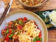 麻辣鸡丁拌面-醉牛腩·面小馆