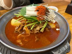 -喇喇排骨火锅·传统韩式脊骨汤(望京西园总店)